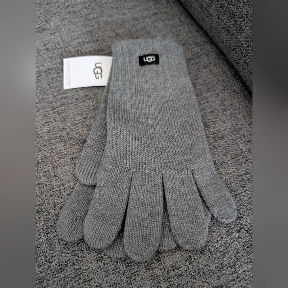 UGG Knit Tech Gloves